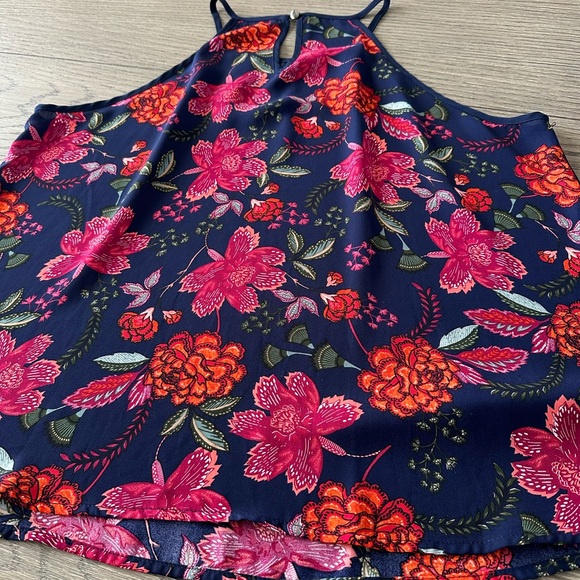 Papermoon Navy and Blue Floral Tops - Picture 6 of 10
